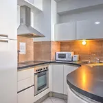 Central Apartments 4*