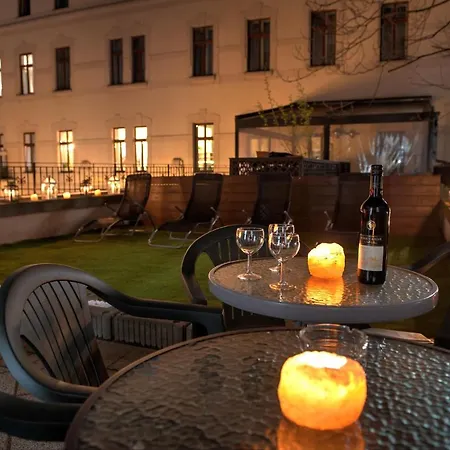 Central Apartments Aparthotel