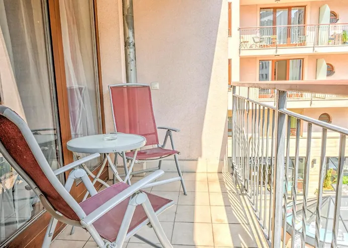 Aparthotel Central Apartments 4*